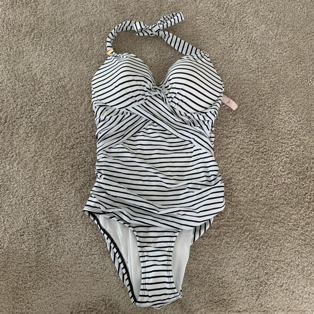NWT Victoria’s Secret The Unforgettable One Piece